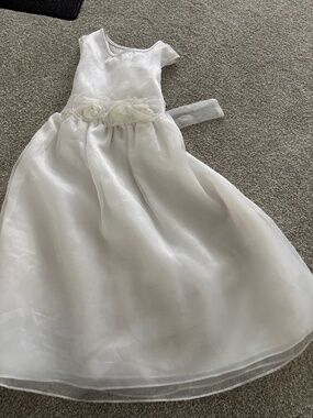 Pretty white girls dress